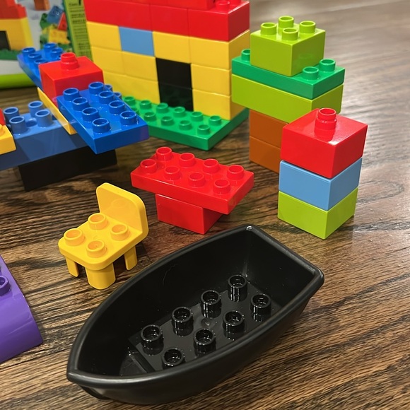 LEGO Duplo Building Set with Storage Bin/Big Bricks Toodler Lego Mega Blocks - Picture 6 of 17